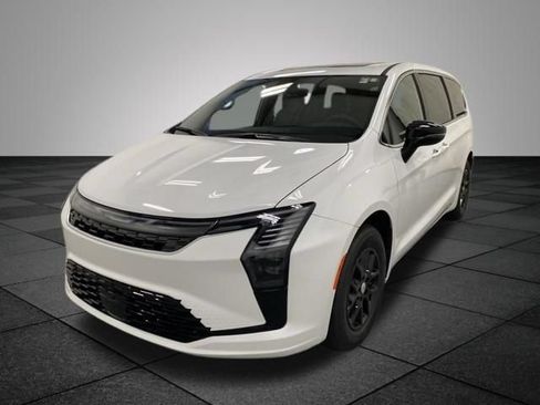 New 2027 Chrysler Pacifica Select FWD image 3