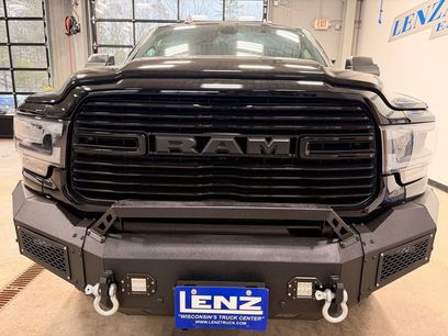 Used 2019 RAM 2500 Laramie w/ Black Appearance Package