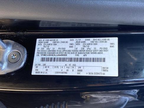Used 2020 Ford Escape SEL image 36