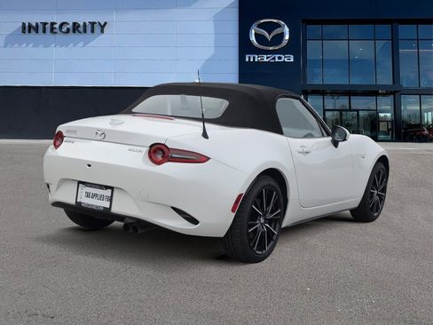 New 2026 MAZDA MX-5 Miata Grand Touring RWD image 3