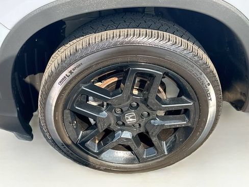 Used 2024 Honda Passport Black Edition image 37