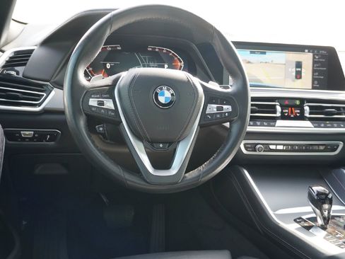 Used 2022 BMW X6 xDrive40i w/ Premium Package image 27