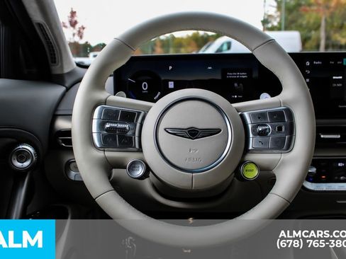 Used 2023 Genesis GV60 Performance image 24