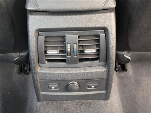 Used 2013 BMW 328i Sedan RWD image 17