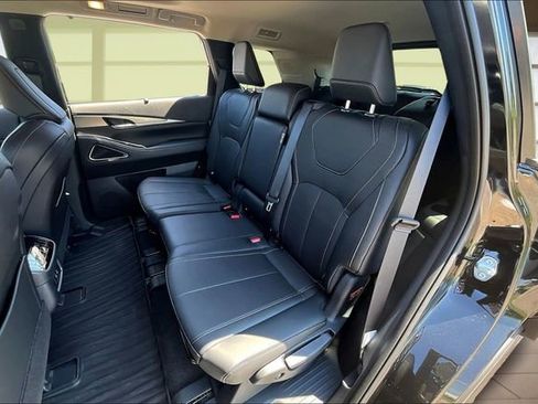New 2026 INFINITI QX60 Luxe w/ Cargo Package AWD/4WD image 26