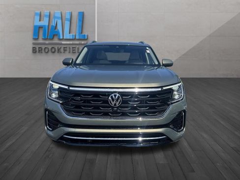 Certified 2025 Volkswagen Atlas SEL Premium R-Line AWD/4WD image 9