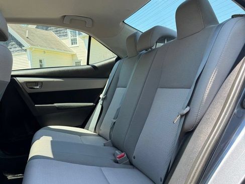Used 2014 Toyota Corolla LE FWD image 11
