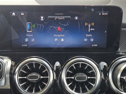 Certified 2024 Mercedes-Benz GLB 35 AMG 4MATIC image 17