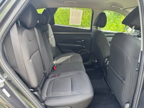 Used 2022 Hyundai Tucson SEL FWD image 17