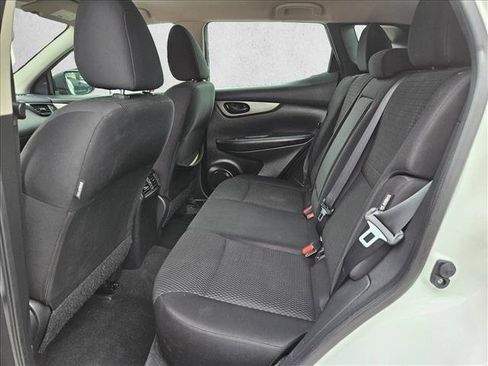 Used 2020 Nissan Rogue Sport S w/ Appearance Package FWD image 16