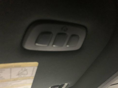 Used 2022 Ford F150 Lariat w/ Equipment Group 502A High image 34