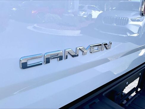 Used 2016 GMC Canyon SLT w/ Driver Alert Package image 31