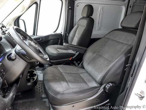 Used 2023 RAM ProMaster 2500 FWD image 7