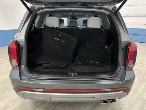 Used 2025 Hyundai Palisade SEL image 16