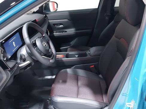 New 2026 Nissan Kicks SR w/ Illumination Package AWD/4WD image 20