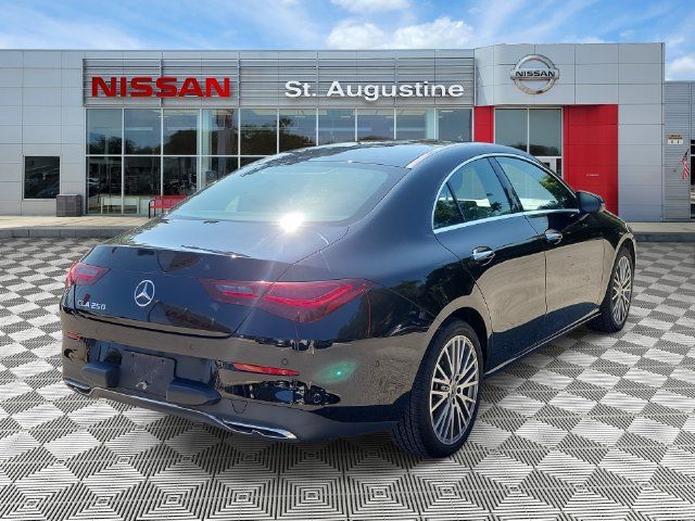 Used 2025 Mercedes-Benz CLA 250 image 2