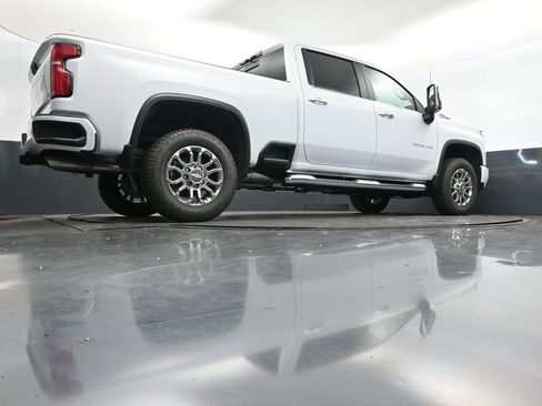 New 2026 Chevrolet Silverado 2500 LT w/ Z71 Chrome Sport Edition image 44