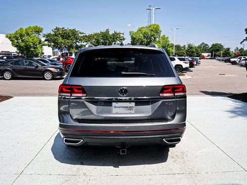 Used 2022 Volkswagen Atlas SEL AWD/4WD image 10
