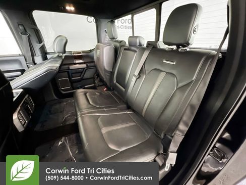 Used 2016 Ford F150 Platinum w/ Technology Package image 28