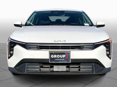 Used 2025 Kia K4 LXS image 4