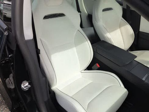 Used 2026 Tesla Model 3 Performance AWD/4WD image 22