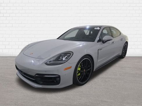 Used 2023 Porsche Panamera 4 Platinum Edition image 2
