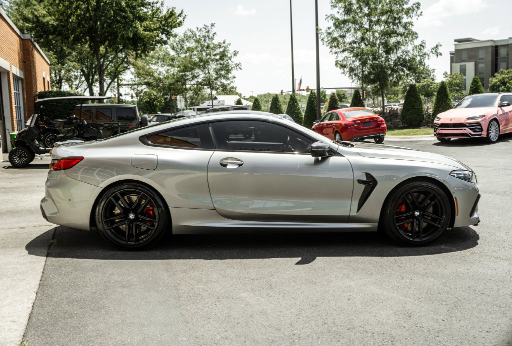 Used 2022 BMW M8 Competition w/ M Carbon Exterior Package AWD/4WD image 3
