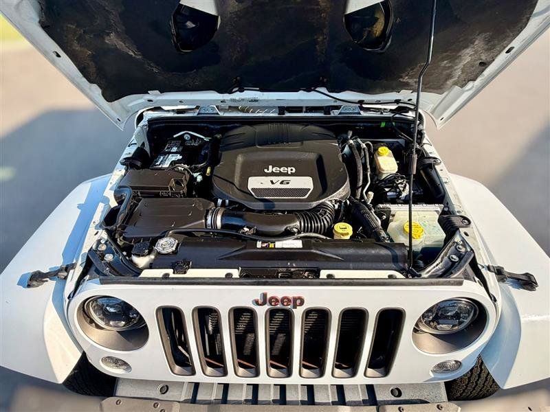 Used 2016 Jeep Wrangler Sahara AWD/4WD image 21