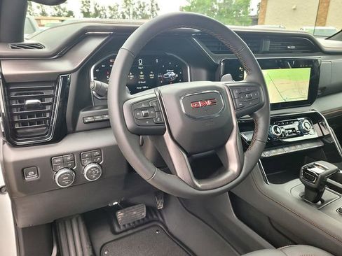 New 2026 GMC Sierra 1500 AT4 w/ AT4 Premium Package AWD/4WD image 9
