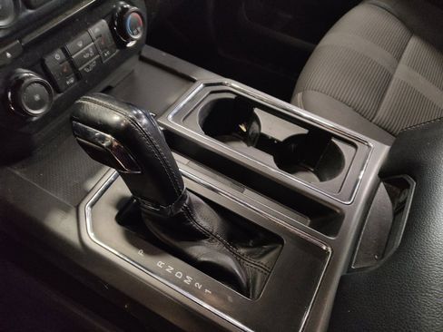 Used 2016 Ford F150 XLT w/ Equipment Group 302A Luxury image 26