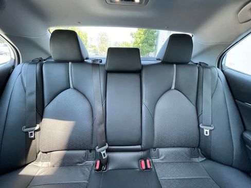 Used 2021 Toyota Camry XSE FWD image 28