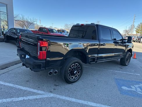 Used 2025 Ford F350 Platinum image 28