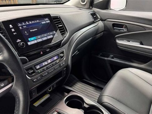 Used 2021 Honda Pilot Special Edition image 36