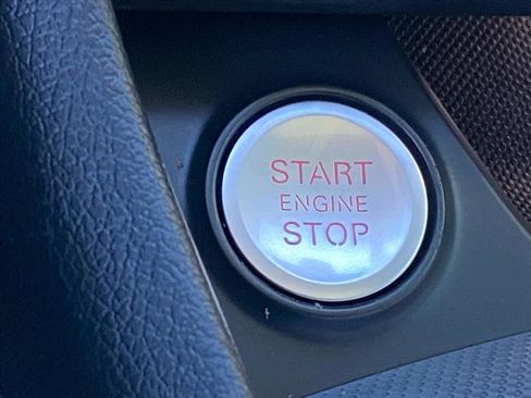 Used 2015 Audi Q3 2.0T Prestige w/ Prestige Package image 17