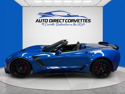 Used 2015 Chevrolet Corvette Z06 w/ 3LZ Preferred Equipment Group RWD image 6