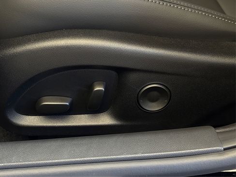 New 2026 Cadillac CT4 Luxury image 30