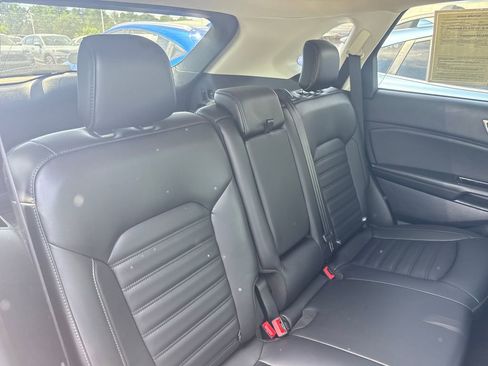 Used 2020 Ford Edge SEL w/ Convenience Package image 35