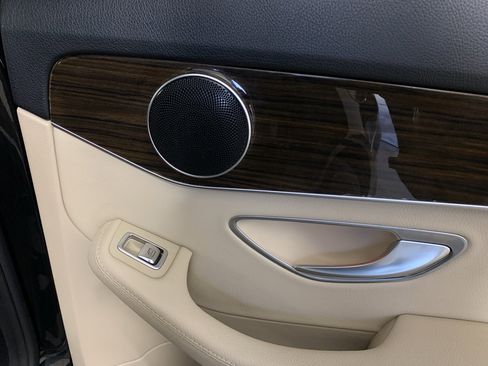 Used 2020 Mercedes-Benz C 300 C300 image 41