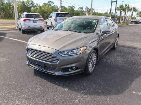 Used 2013 Ford Fusion Titanium AWD/4WD image 3
