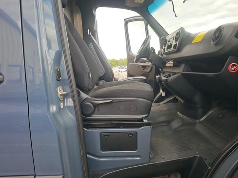 Used 2019 Mercedes-Benz Sprinter 170 image 8