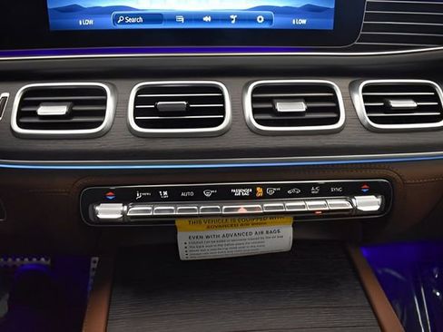 New 2026 Mercedes-Benz GLS 450 4MATIC image 29