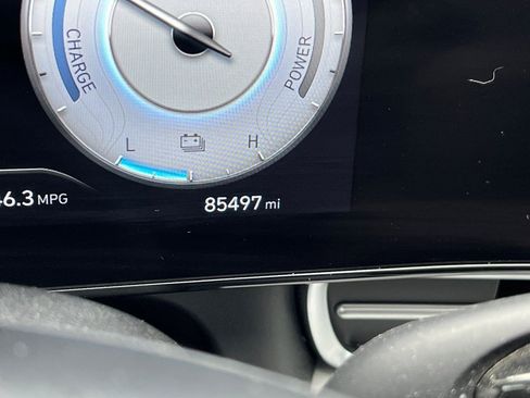 Used 2023 Hyundai Elantra Limited FWD image 36