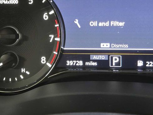 Used 2023 INFINITI QX80 Sensory w/ All-Season Package AWD/4WD image 29