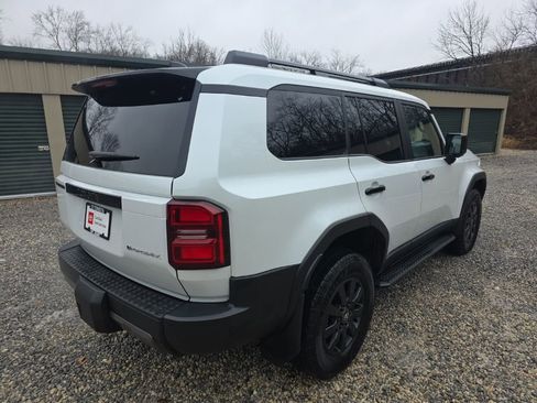 Used 2025 Toyota Land Cruiser image 6