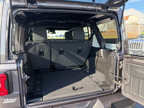 New 2026 Jeep Wrangler Unlimited Sport AWD/4WD image 11
