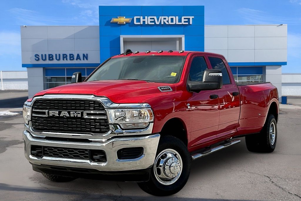 Used 2024 RAM 3500 Tradesman w/ Towing Technology Group AWD/4WD image 1