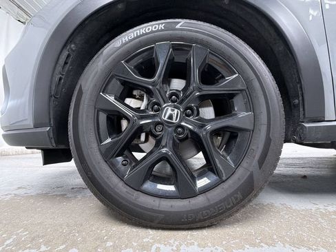 Used 2025 Honda HR-V Sport image 17