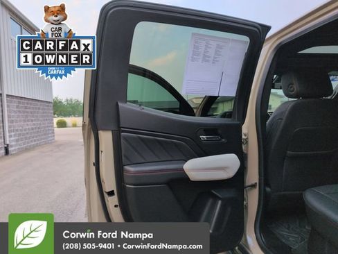 Used 2024 GMC Canyon AT4X AWD/4WD image 25