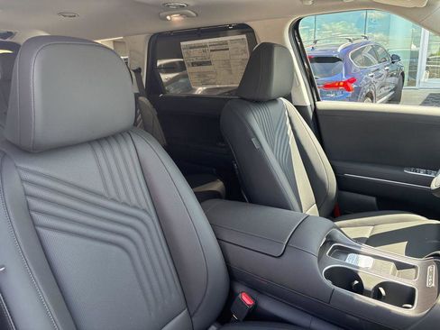 New 2026 Hyundai Palisade SEL Premium FWD image 16