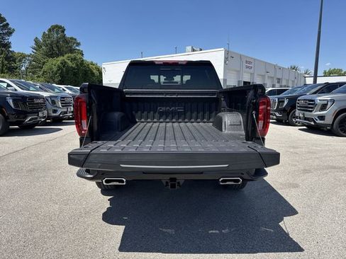New 2026 GMC Sierra 1500 Denali AWD/4WD image 23
